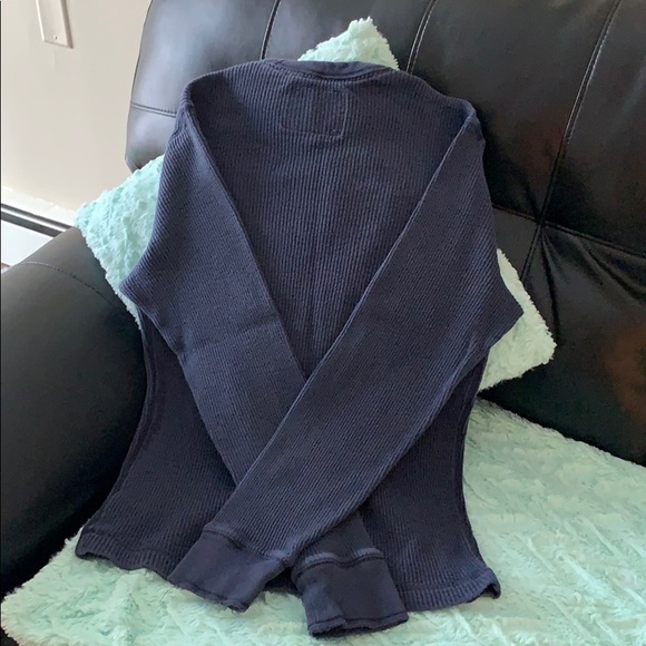 Men’s Aeropostale navy blue long sleeve thermal - Picture 2 of 3